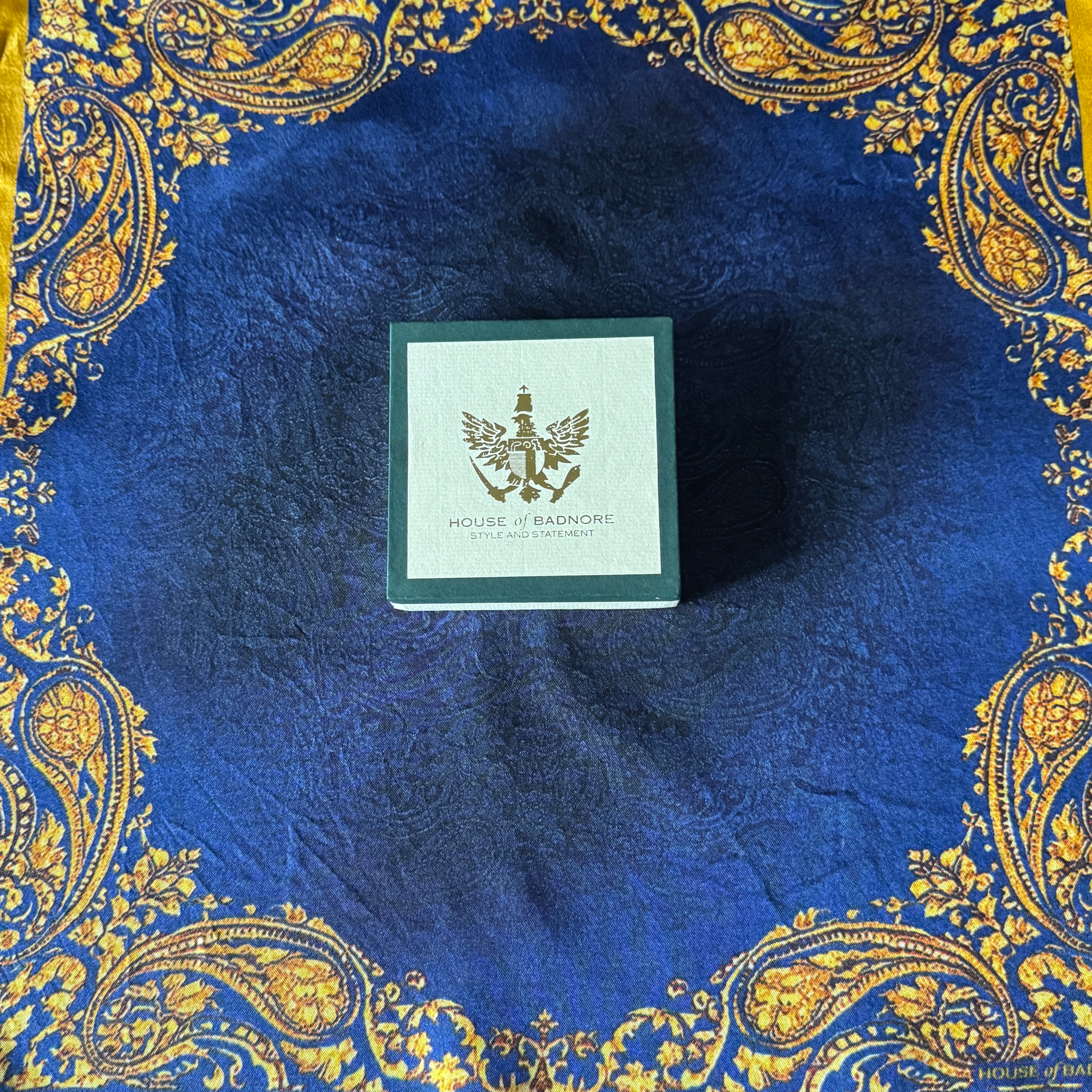 The Parisian Pocket Square