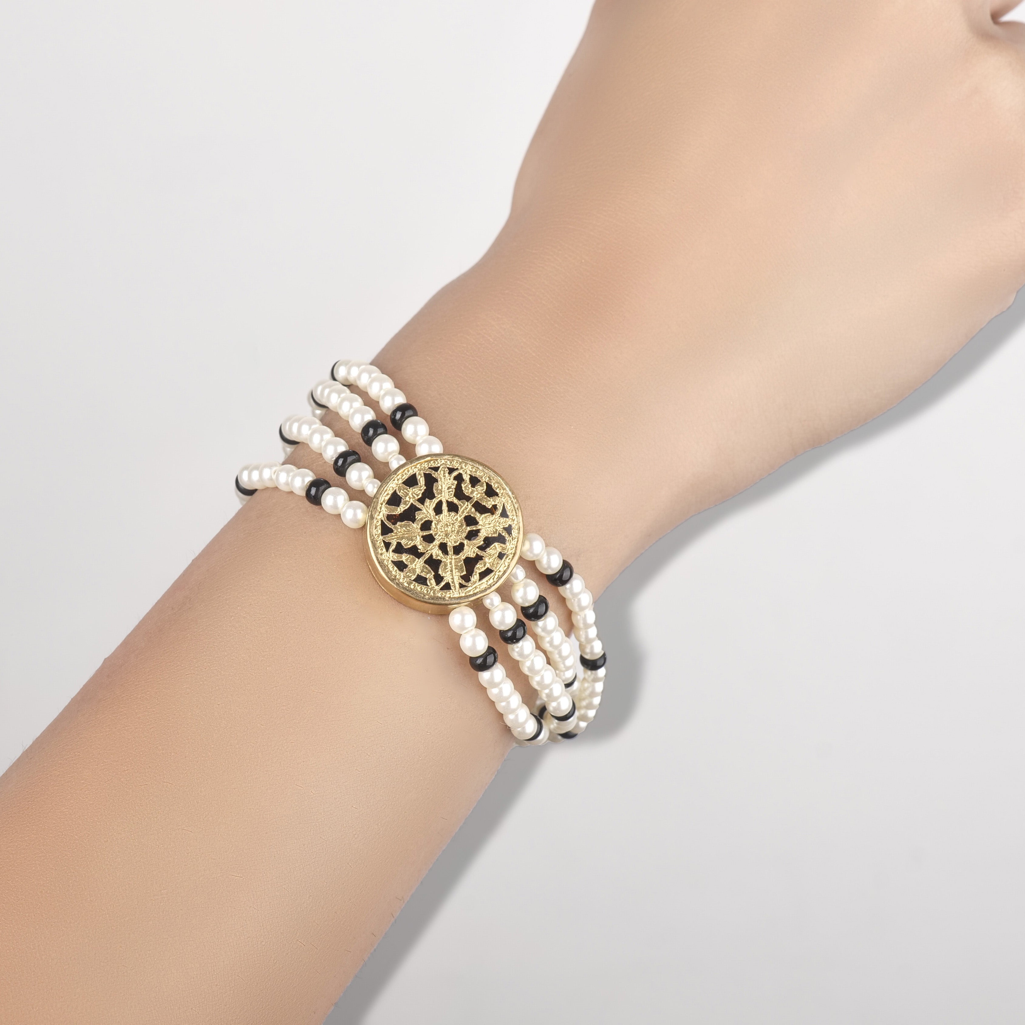 Thewa Pearl Bracelet