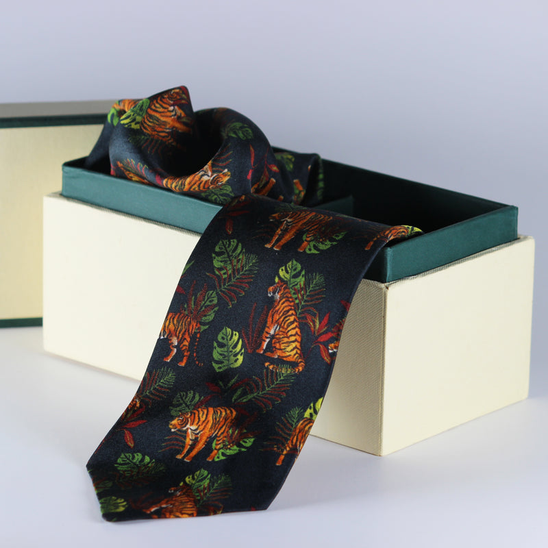 Eye of the Tiger Pocket Square & Tie Set